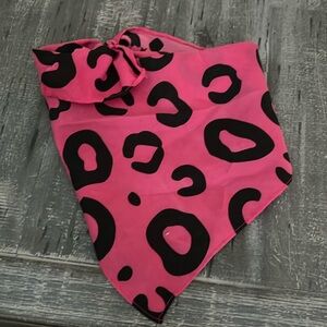 Dog pink leopard bandana
